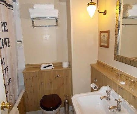 The Fountain Inn Ingbirchworth ภายนอก รูปภาพ